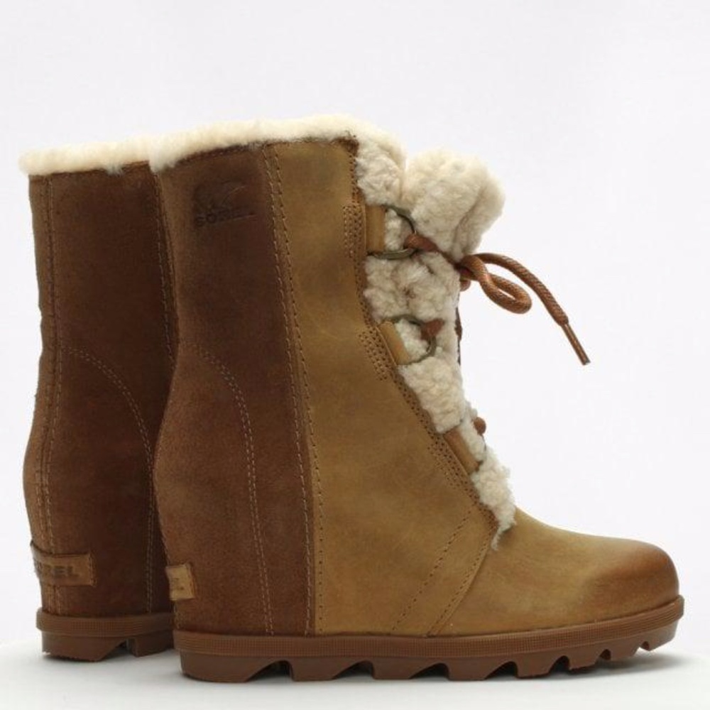 SOREL Joan of Arctic Wedge II Shearling-Trim Boots - Picture 4 of 4